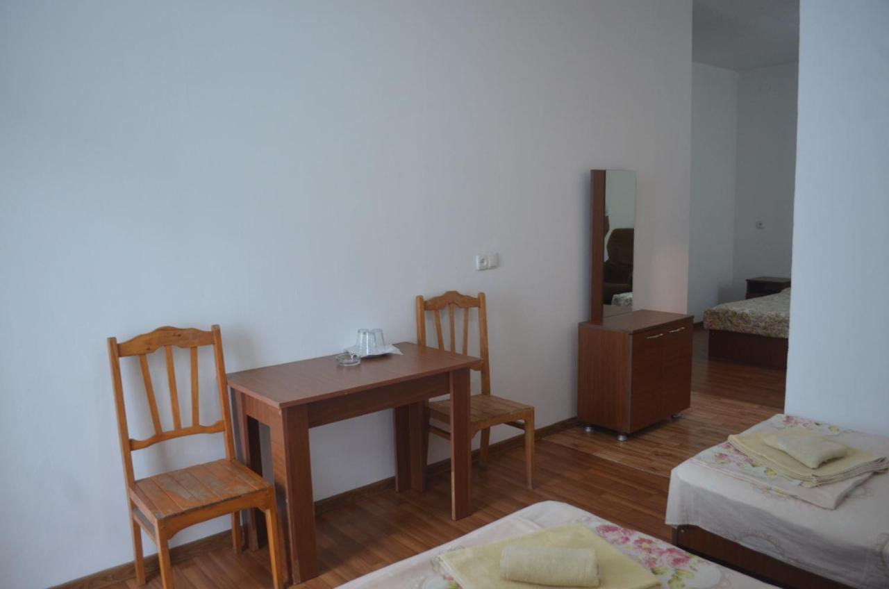 Akhmed Guest House Kvariati Exterior foto